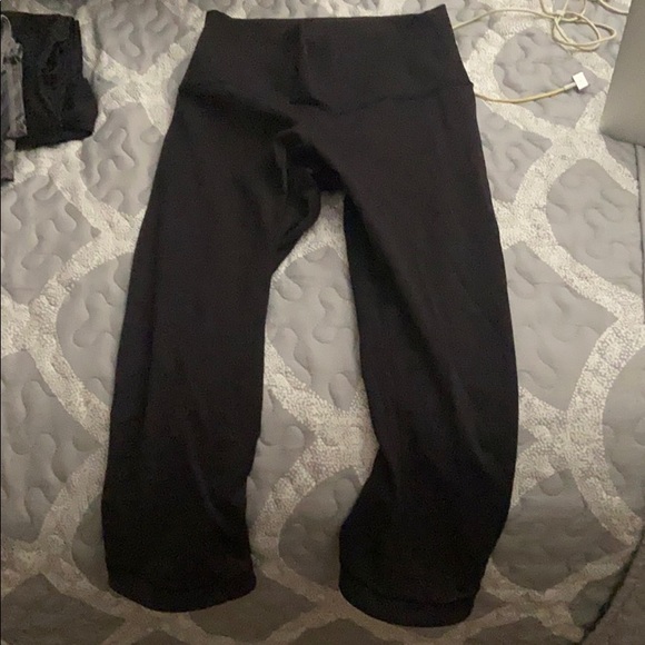 LULU LEMON LEGGINGS - Picture 3 of 4